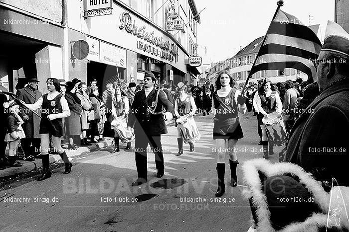 1971 Karnevalsumzug - Veilchendienstag in Sinzig: KRVLSN-014432