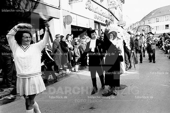 1971 Karnevalsumzug - Veilchendienstag in Sinzig: KRVLSN-014469