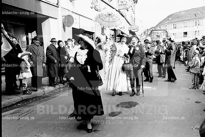 1971 Karnevalsumzug - Veilchendienstag in Sinzig: KRVLSN-014470