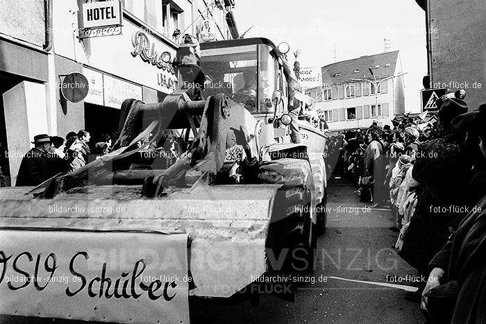 1971 Karnevalsumzug - Veilchendienstag in Sinzig: KRVLSN-014471