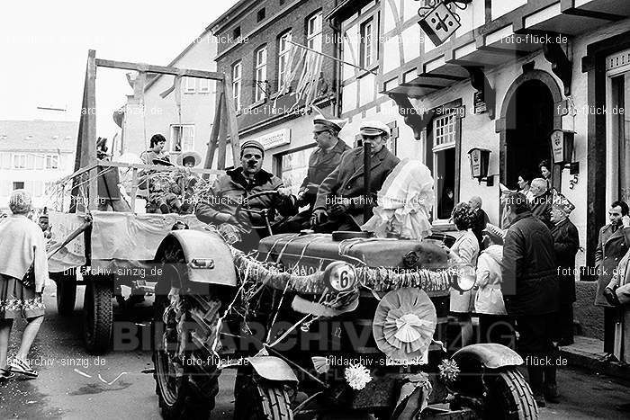 1971 Karnevalsumzug - Veilchendienstag in Sinzig: KRVLSN-014488