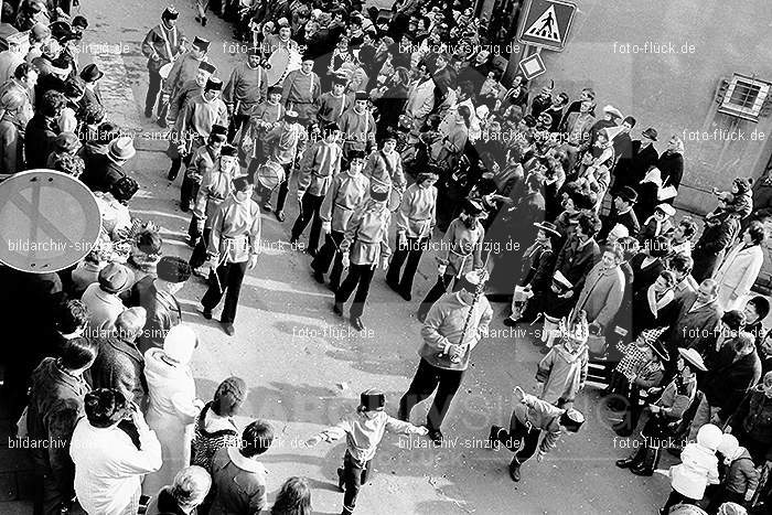 1971 Karnevalsumzug - Veilchendienstag in Sinzig: KRVLSN-014501
