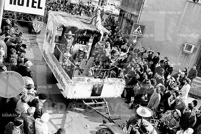 1971 Karnevalsumzug - Veilchendienstag in Sinzig: KRVLSN-014503