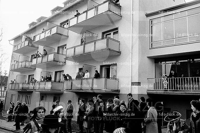 1971 Karnevalsumzug - Veilchendienstag in Sinzig: KRVLSN-014521