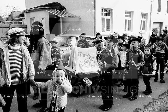 1971 Karnevalsumzug - Veilchendienstag in Sinzig: KRVLSN-014528