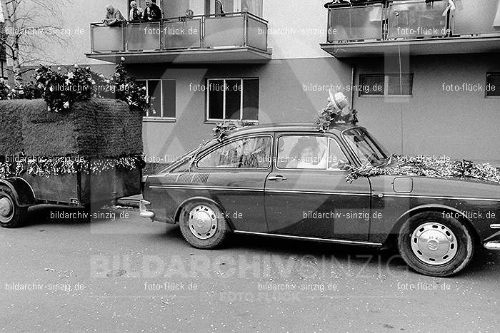 1971 Karnevalsumzug - Veilchendienstag in Sinzig: KRVLSN-014546
