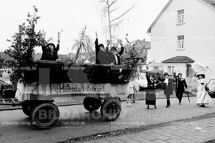 1971 Karnevalsumzug - Veilchendienstag in Sinzig: KRVLSN-014547