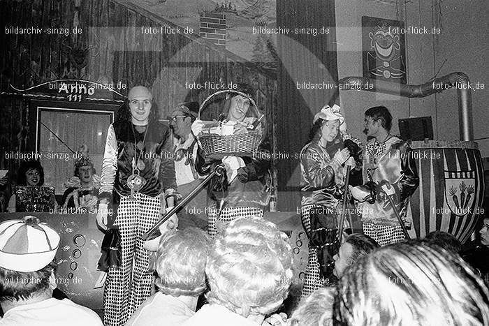 1971/1970 Karneval Ball im Saalherges Westum: KRBLSLWS-014684