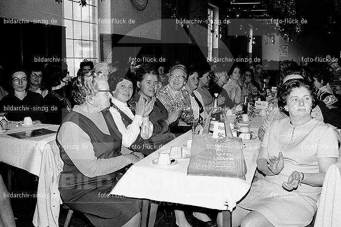 1971/1970 Möhnesitzung im Helenensaal Sinzig: MHHLSN-014907