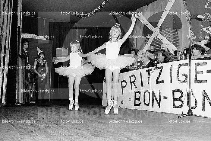 1971/1970 Möhnesitzung im Helenensaal Sinzig: MHHLSN-014930