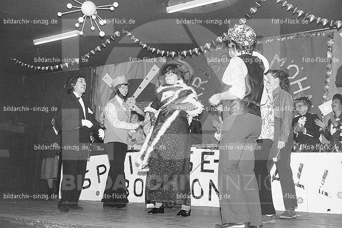 1971/1970 Möhnesitzung im Helenensaal Sinzig: MHHLSN-014945