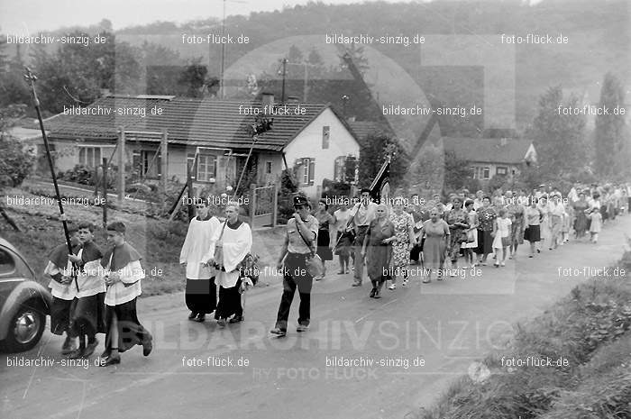 Heiliger Jodokus Wallfahrt nach Langenfeld ca. 1950 – 1975: HLJDWLLNC-001499