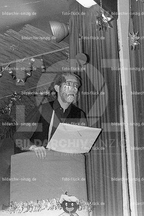 1971/1970 Närrische Buben im Helenensaal Sinzig: NRBBHLSN-014996