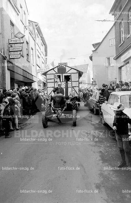 1970 Karneval - Kinderzug in Sinzig: KNSN-015211