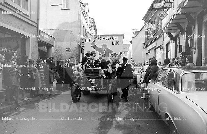 1970 Karneval - Kinderzug in Sinzig: KNSN-015266