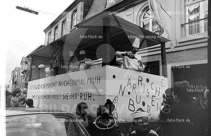 1970 Karneval - Kinderzug in Sinzig: KNSN-015271