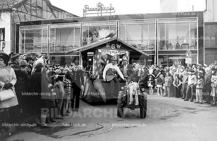 1970 Karneval - Kinderzug in Sinzig: KNSN-015297
