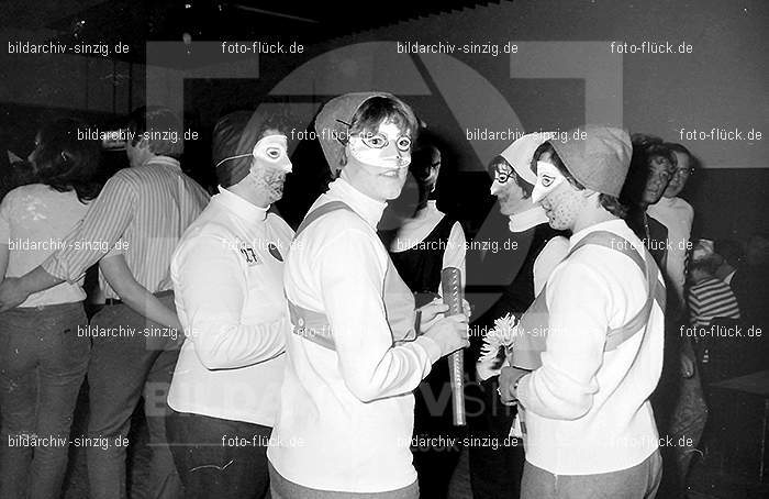 1970 Lumpenball im Helenensaal Sinzig: LMHLSN-015405