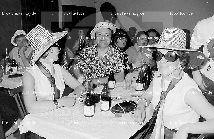 1970 Lumpenball im Helenensaal Sinzig: LMHLSN-015408