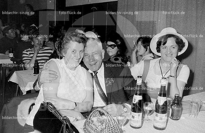 1970 Lumpenball im Helenensaal Sinzig: LMHLSN-015411