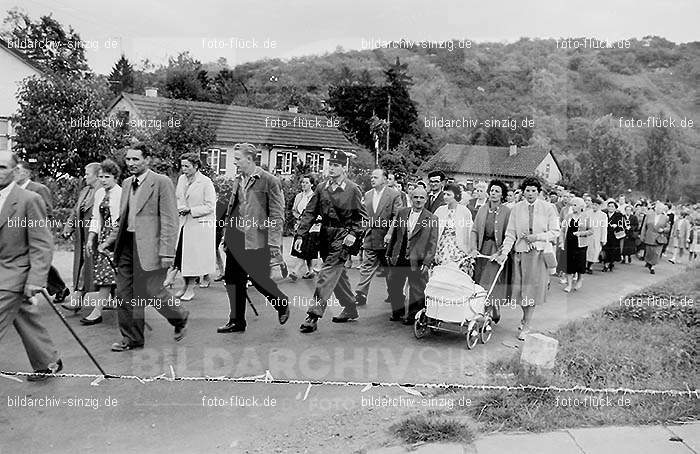 Heiliger Jodokus Wallfahrt nach Langenfeld ca. 1950 – 1975: HLJDWLLNC-001556