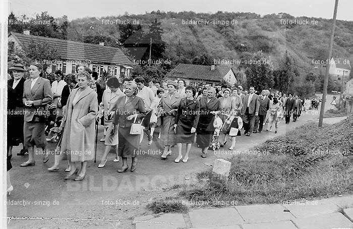 Heiliger Jodokus Wallfahrt nach Langenfeld ca. 1950 – 1975: HLJDWLLNC-001560