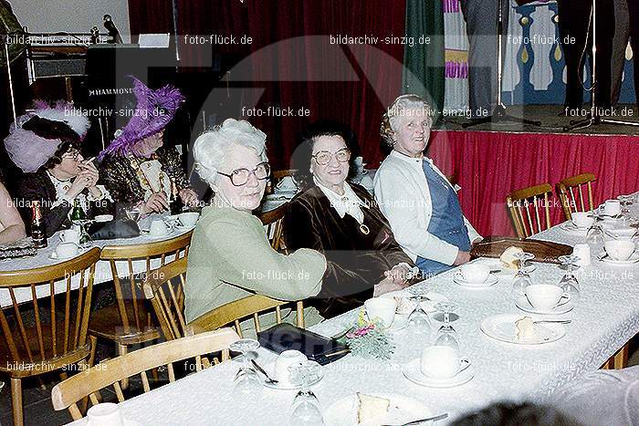 Altenfeier in Sinzig Helensaal 1979: LTSNHL-015706