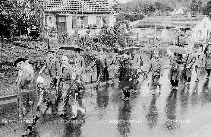 Heiliger Jodokus Wallfahrt nach Langenfeld ca. 1950 – 1975: HLJDWLLNC-001593