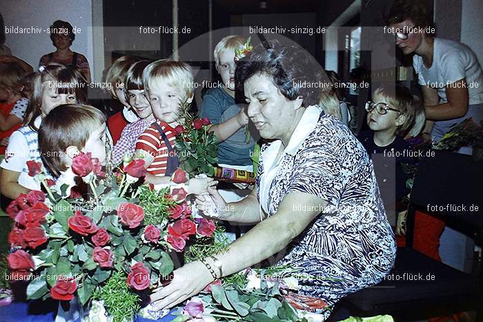 1977 40- jähriges Jubiläum von Tante Käthe im Kath. Kindergarten St. Peter Sinzig: JHJBTNKTKTKNSTPTSN-016026