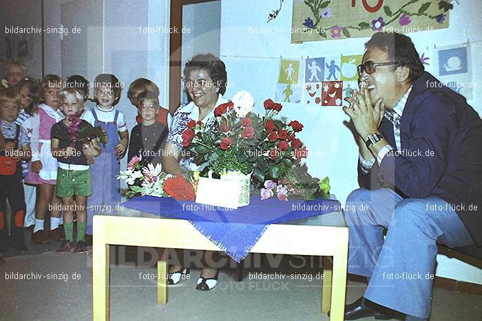 1977 40- jähriges Jubiläum von Tante Käthe im Kath. Kindergarten St. Peter Sinzig: JHJBTNKTKTKNSTPTSN-016029