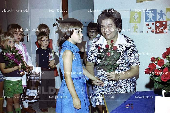 1977 40- jähriges Jubiläum von Tante Käthe im Kath. Kindergarten St. Peter Sinzig: JHJBTNKTKTKNSTPTSN-016045