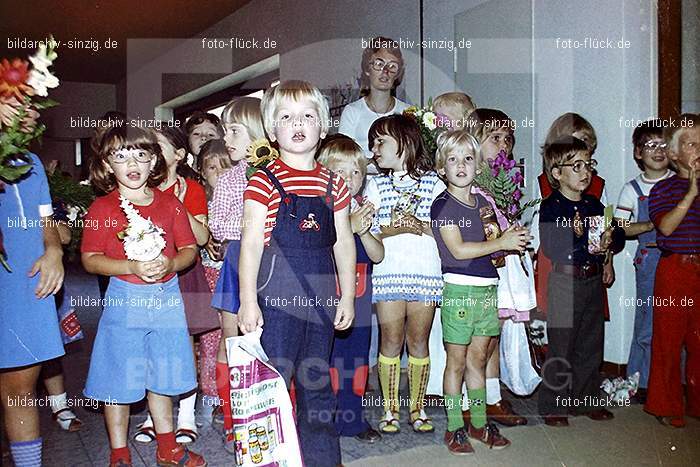 1977 40- jähriges Jubiläum von Tante Käthe im Kath. Kindergarten St. Peter Sinzig: JHJBTNKTKTKNSTPTSN-016048