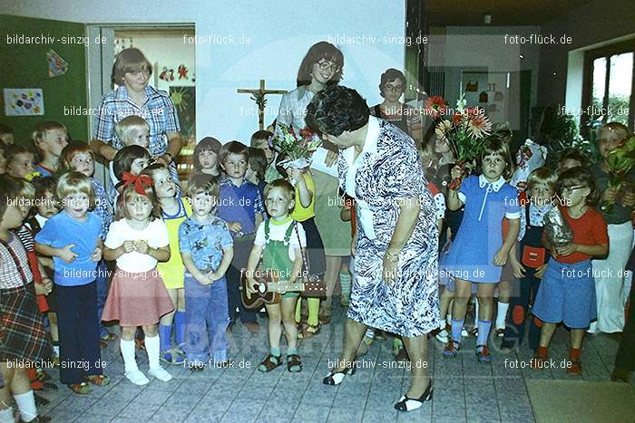 1977 40- jähriges Jubiläum von Tante Käthe im Kath. Kindergarten St. Peter Sinzig: JHJBTNKTKTKNSTPTSN-016051