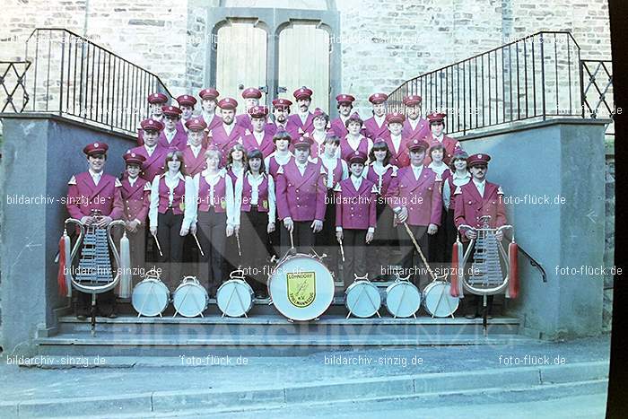 1981 Gruppenfotos vom Spielmannszug Löhndorf: GRSPLH-016153