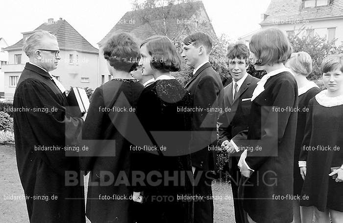 1968 Konfirmation in Sinzig: KNSN-016186