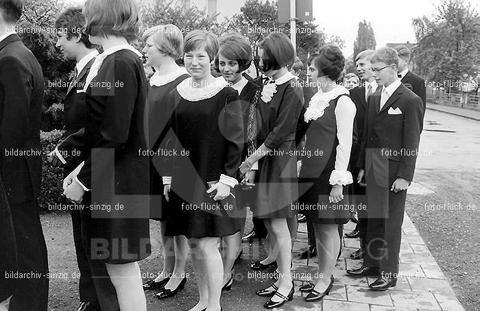 1968 Konfirmation in Sinzig: KNSN-016189