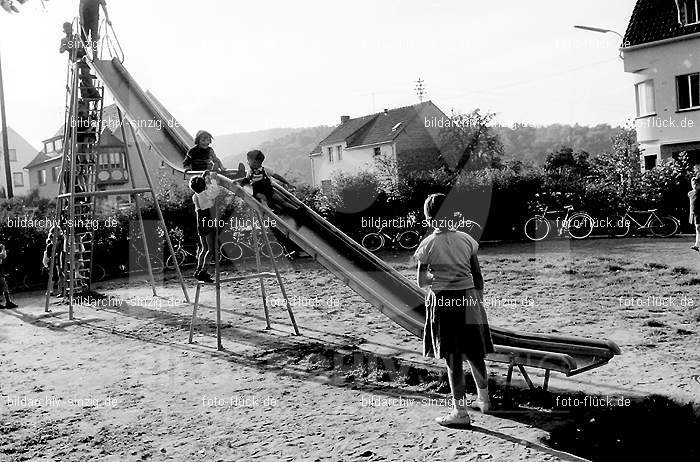 Große Rutschbahn - Feuerwehr Spielplatz - Sinzig: RTFRSPSN-001861