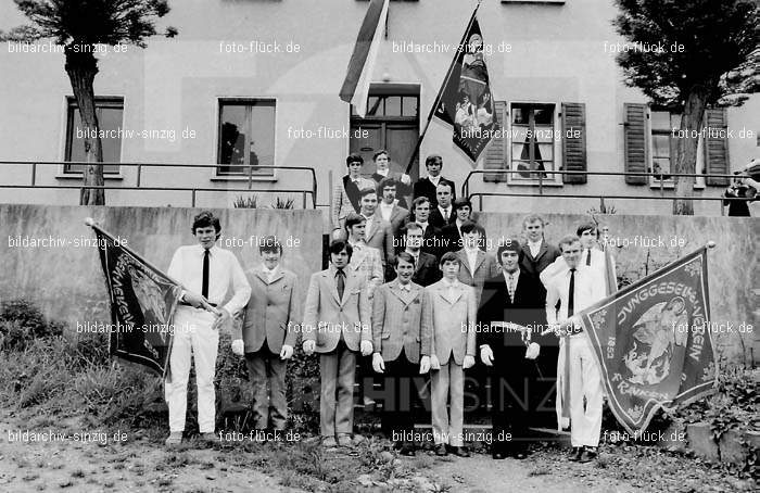 Junggesellen Franken 1972 Gruppenfoto: JNFRGR-001961