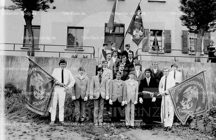 Junggesellen Franken 1972 Gruppenfoto: JNFRGR-001964