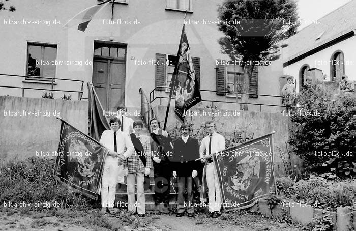 Junggesellen Franken 1972 Gruppenfoto: JNFRGR-001967