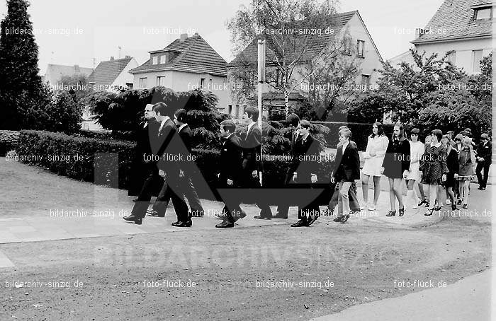 Konfirmation 1972 in Sinzig: KNSN-001992