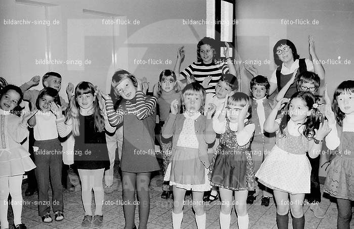 Katholischer Kindergarten Sinzig 1972: KTKNSN-002002