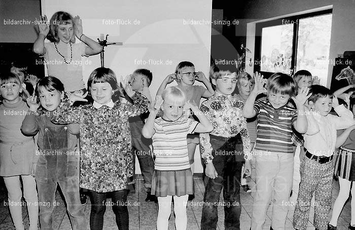 Katholischer Kindergarten Sinzig 1972: KTKNSN-002007