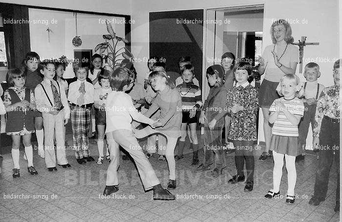 Katholischer Kindergarten Sinzig 1972: KTKNSN-002008