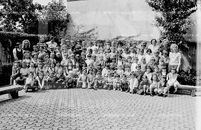 Katholischer Kindergarten Sinzig 1972: KTKNSN-002014