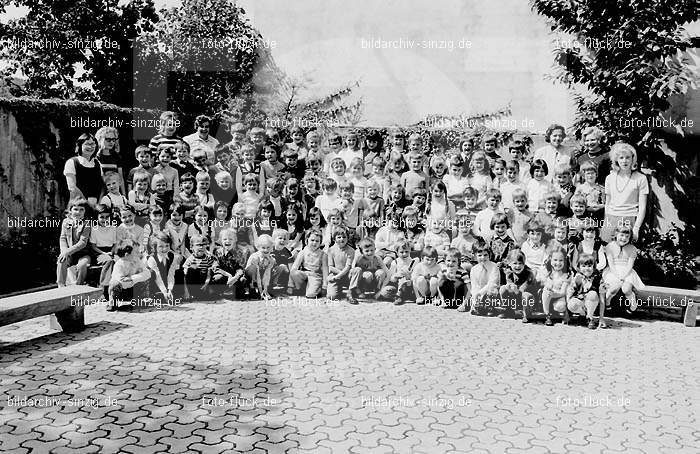 Katholischer Kindergarten Sinzig 1972: KTKNSN-002015