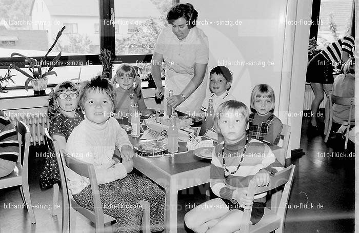 Katholischer Kindergarten Sinzig 1972: KTKNSN-002020