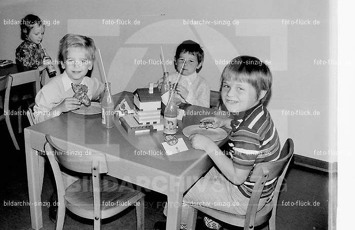 Katholischer Kindergarten Sinzig 1972: KTKNSN-002026