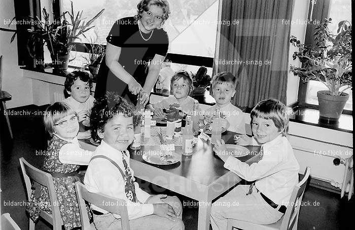 Katholischer Kindergarten Sinzig 1972: KTKNSN-002030