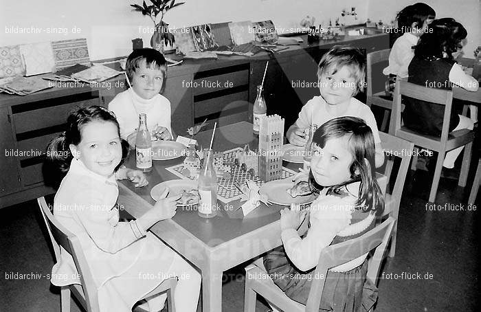 Katholischer Kindergarten Sinzig 1972: KTKNSN-002033